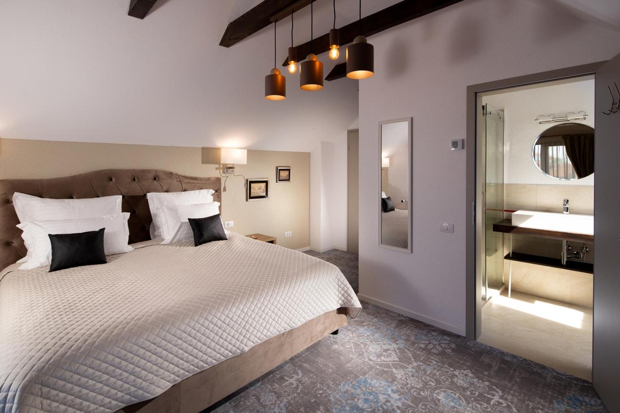 Casa Renium Hotel Sibiu Ngoại thất bức ảnh